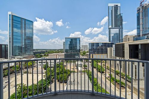 apt-1118-360 Nueces St, Austin, TX, 78701-4198 | Card Image