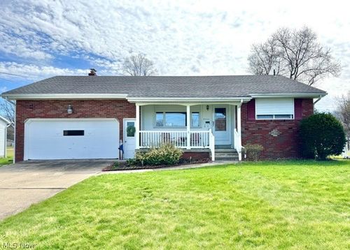 3984 Artmar Dr, Youngstown, OH, 44515-3304 | Card Image
