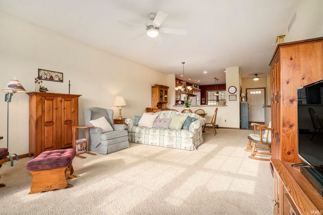 122 River Park Dr, Condo with 3 bedrooms, 3 bathrooms and null parking in Middlebury IN | Image 11