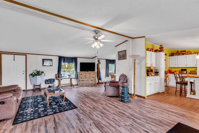 14073 Drury Rd, House other with 3 bedrooms, 2 bathrooms and null parking in Centerburg OH | Image 8