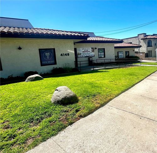 4141 Ocean View Blvd, Montrose, CA, 91020-1618 | Card Image