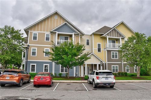 apt-100-1016 Thoroughgood Way, Chesapeake, VA, 23324-2579 | Card Image