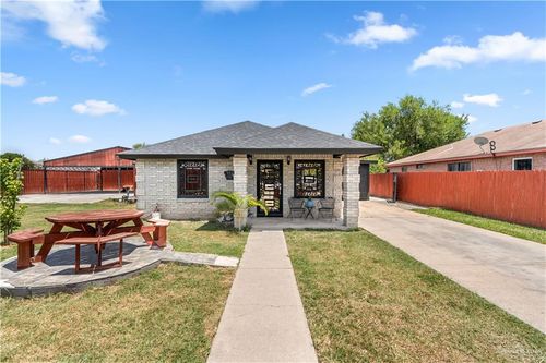 670 St John Drive, Brownsville, TX, 78521 | Card Image