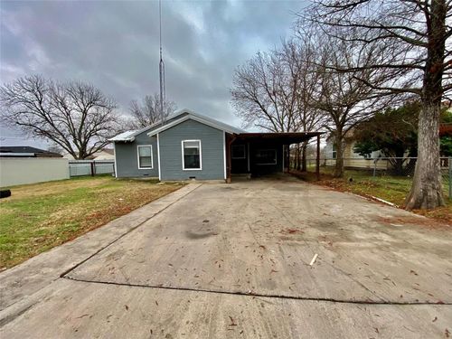 1712 Se 18th Street, Mineral Wells, TX, 76067 | Card Image