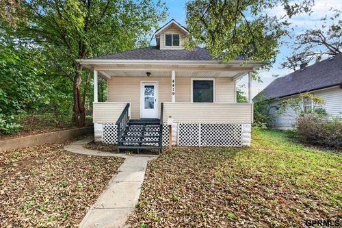 4419 N 39th St, Omaha, NE, 68111-2215 | Card Image