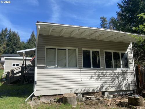 72 Brunning Rd, Stevenson, WA, 98648-6412 | Card Image