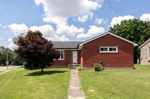 596 Saint Anthony Drive, Lexington, KY, 40505 | Card Image