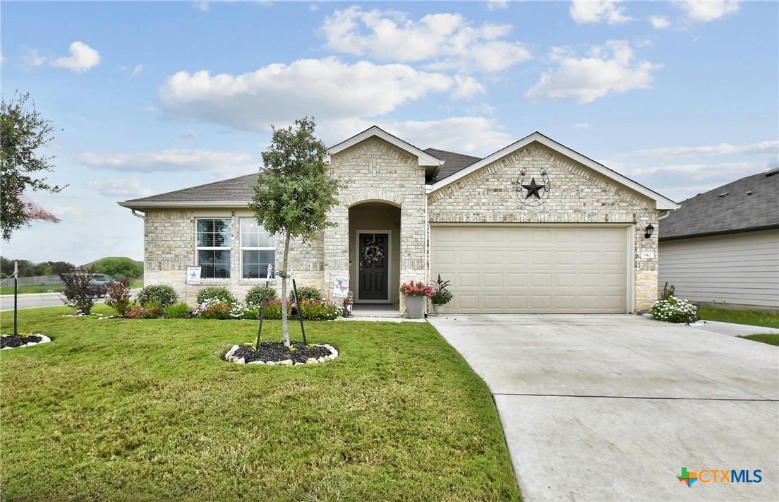 Armadillo Dr, Seguin, TX 78155