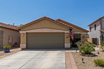 43987 W Cypress Lane, House other with 3 bedrooms, 2 bathrooms and null parking in Maricopa AZ | Image 2