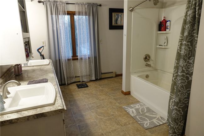 Main Bathroom with double bowl sinks | Image 14