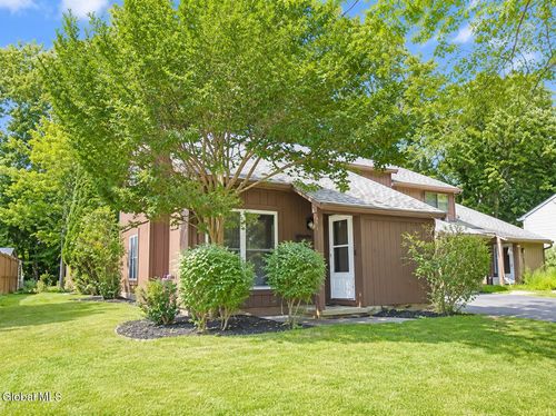 44 Thimbleberry Rd, Malta, NY, 12020-4358 | Card Image
