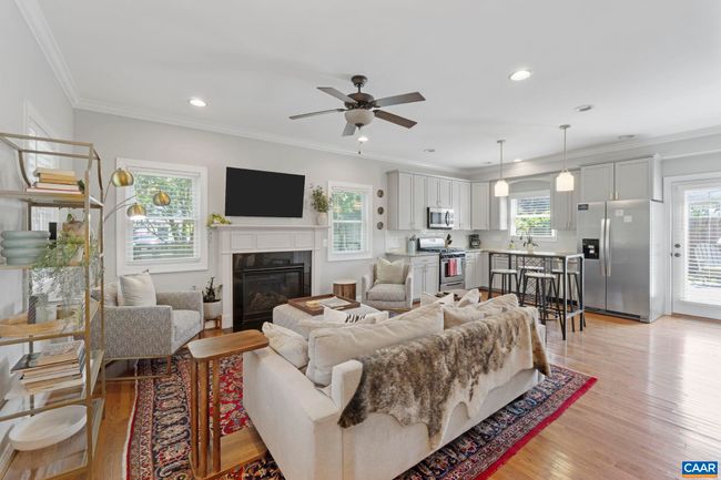 1012 Locust Ln, House other with 3 bedrooms, 3 bathrooms and null parking in CHARLOTTESVILLE VA | Image 10