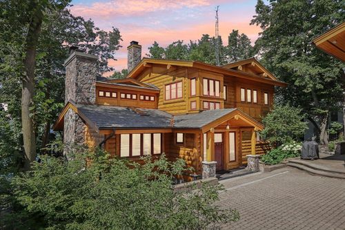 pier-653-N1933 Bluff Lane, Linn, WI, 53147 | Card Image