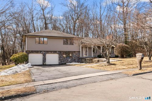 30 Cove Rd, Bristol, CT, 06010-7172 | Card Image