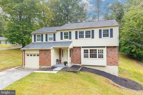 454 Concord Ave, EXTON, PA, 19341-1822 | Card Image