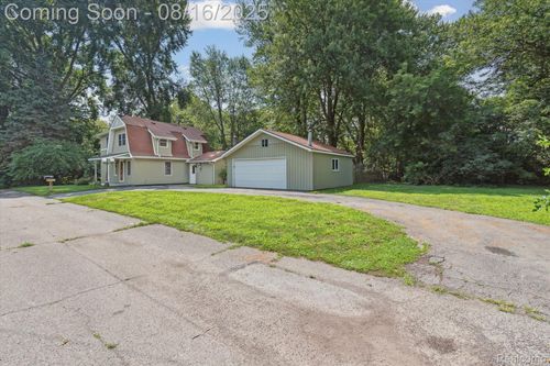 4539 N 5th St, Luna Pier, MI, 48157-9711 | Card Image