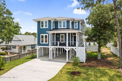 412 Keziah St, Oak Island, NC, 28465-8015 | Card Image