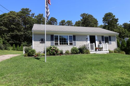 44 Debbie Ln, South Dennis, MA, 02660-2746 | Card Image