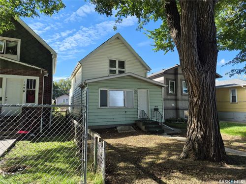 1818 Ottawa Street, Regina, SK, S4P1P4 | Card Image