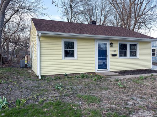 1037 Eastview Dr, Rantoul, IL, 61866-1634 | Card Image