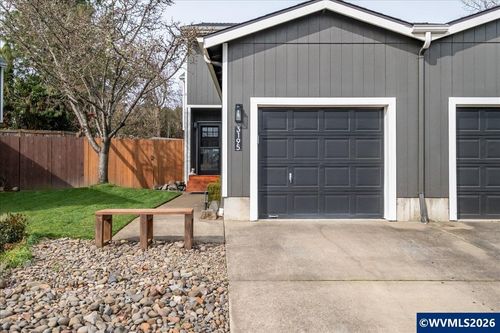 3195 Ne Flintlock Pl, Corvallis, OR, 97330-4047 | Card Image