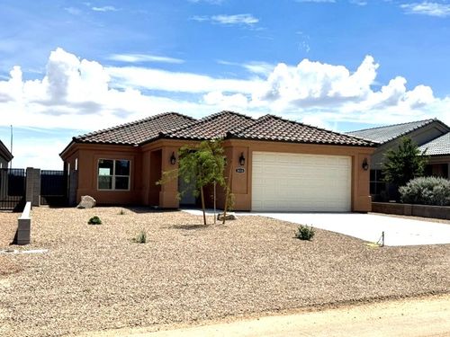3616 N Nevada St, Kingman, AZ, 86409-0742 | Card Image