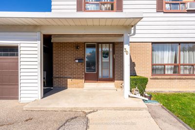 30 Garfield Cres, House other with 5 bedrooms, 3 bathrooms and 3 parking in Brampton ON | Image 2