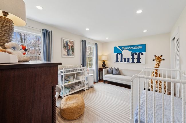 6 Pilgrim Rd, House other with 5 bedrooms, 4 bathrooms and null parking in Darien CT | Image 16