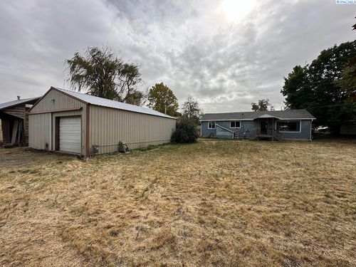 102 Ensign Rd, Saint John, WA, 99171-5004 | Card Image