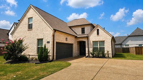 577 Holden Dr, Cordova, TN, 38018-6589 | Card Image