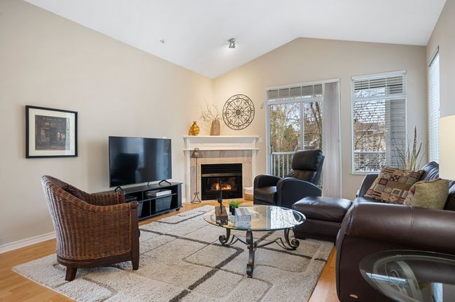42 - 5708 208 Street, Townhouse with 2 bedrooms, 2 bathrooms and 2 parking in Langley BC | Image 5
