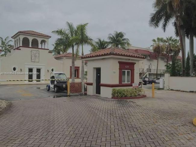APT-115 - 6707 N Kendall Dr, Condo with 3 bedrooms, 3 bathrooms and null parking in Pinecrest FL | Image 11