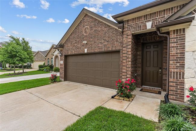 19815 Caprock Falls Ct, House other with 3 bedrooms, 2 bathrooms and 2 parking in Cypress TX | Image 6