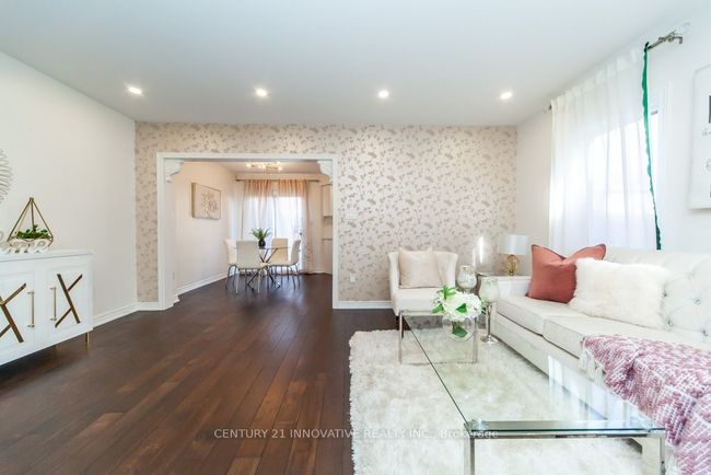 56 Royal Appian Cres, House attached with 4 bedrooms, 4 bathrooms and 2 parking in Concord ON | Image 7
