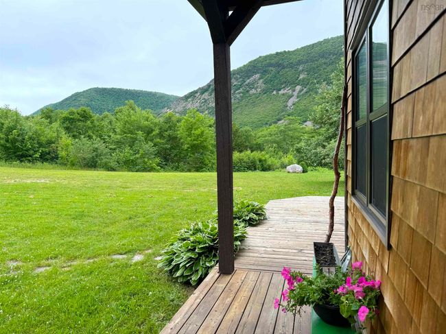 27859 Cabot Trail, House other with 3 bedrooms, 2 bathrooms and 1 parking in Cape North NS | Image 6