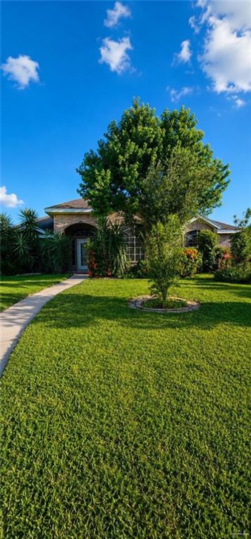 1825 Haverford Blvd, Harlingen, TX, 78552-3225 | Card Image