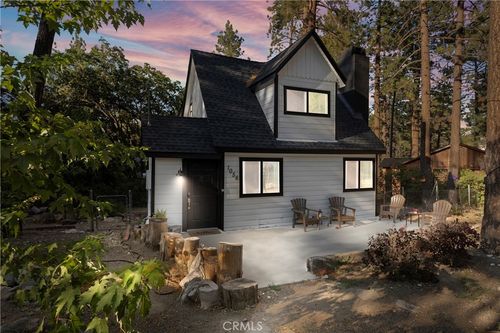 1056 Eagle Rd, Wrightwood, CA, 92397 | Card Image