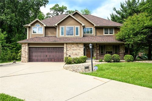 2381 Mount Vernon Ave, Murrysville, PA, 15632-9026 | Card Image
