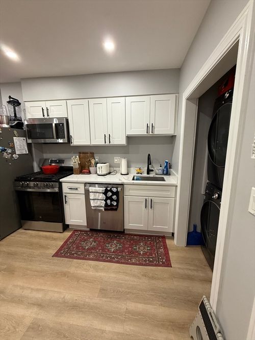 apt-3-42 Saxton St, Boston, MA, 02125-4589 | Card Image