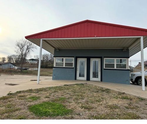 501 S Woody Guthrie St, Okemah, OK, 74859-4645 | Card Image