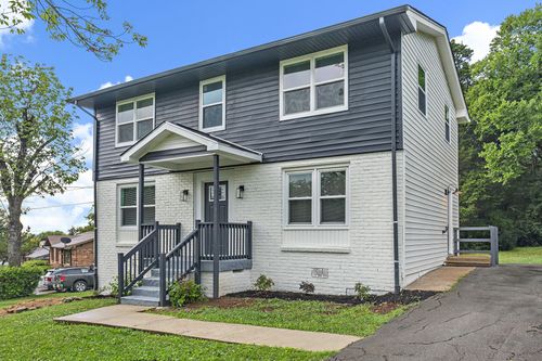 2570 Bethwood Dr, Nashville, TN, 37207-4605 | Card Image