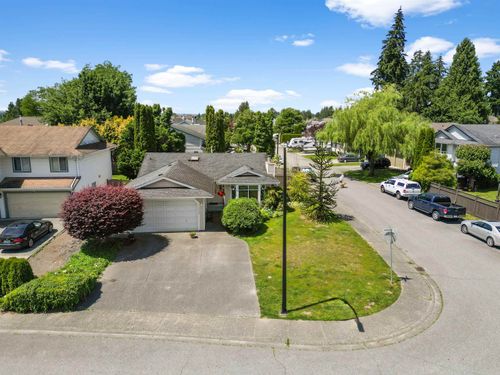 11545 Waresley St, Maple Ridge, BC, V2X9Z4 | Card Image