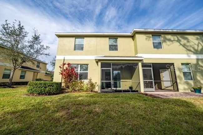 8609 Fiddleleaf Ct, Townhouse with 3 bedrooms, 3 bathrooms and null parking in TAMPA FL | Image 13