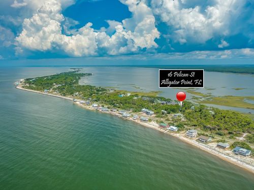 16 Pelican St, ALLIGATOR POINT, FL, 32346-2580 | Card Image