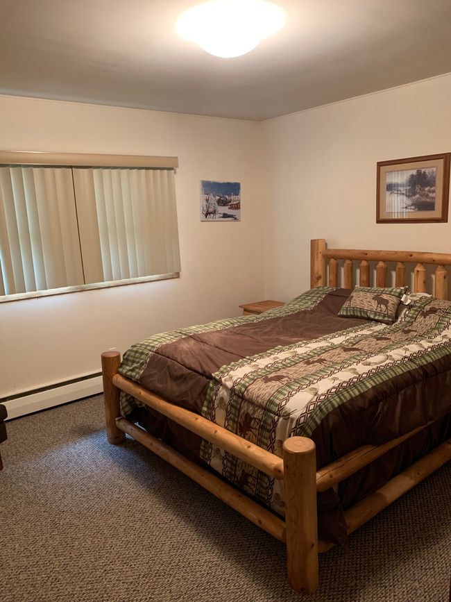 11656 W Lake St, House other with 4 bedrooms, 2 bathrooms and null parking in Naubinway MI | Image 9