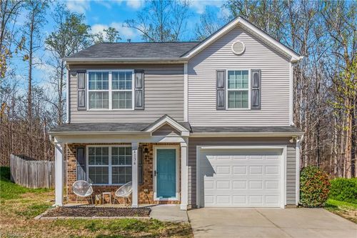 4136 Duck Pond Ct, Winston-Salem, NC, 27107-6976 | Card Image