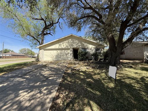 5002 Longhorn Trail, Garland, TX, 75043 | Card Image