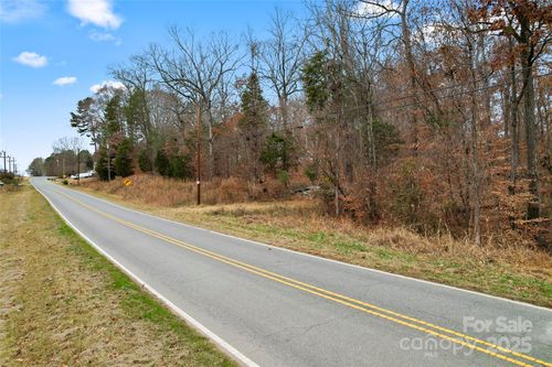 10414 Harwood Ln, Charlotte, NC, 28214-9629 | Card Image