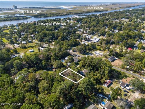 6893 11th St Sw, Ocean Isle Beach, NC, 28469-5826 | Card Image