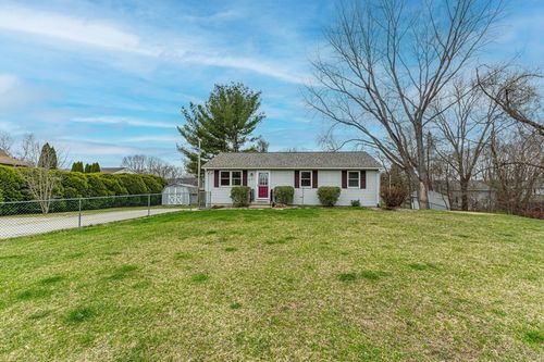 6 Marilyn Dr, Webster, MA, 01570 | Card Image
